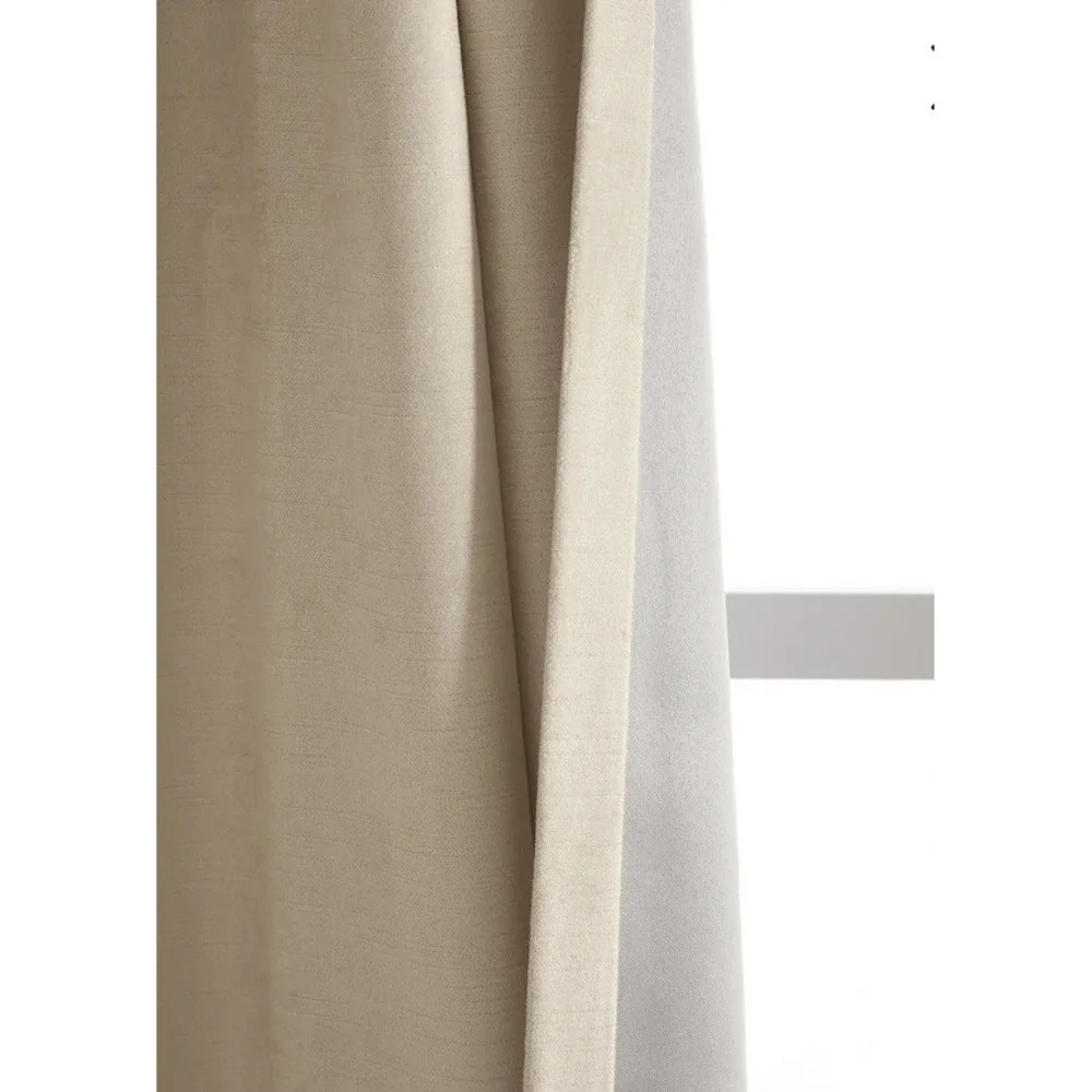 NWOT! Quince Luster Velvet Champagne Blackout Curtain, 48